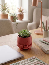 Kahve İçen Sevimli Figürlü Mini Sukulent ve Kaktüs Saksısı 8x6 cm Masaüstü Ofis Dekorasyonu