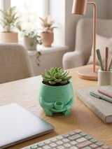 Kahve İçen Sevimli Figürlü Mini Sukulent ve Kaktüs Saksısı 8x6 cm Masaüstü Ofis Dekorasyonu