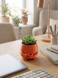 Kahve İçen Sevimli Figürlü Mini Sukulent ve Kaktüs Saksısı 8x6 cm Masaüstü Ofis Dekorasyonu